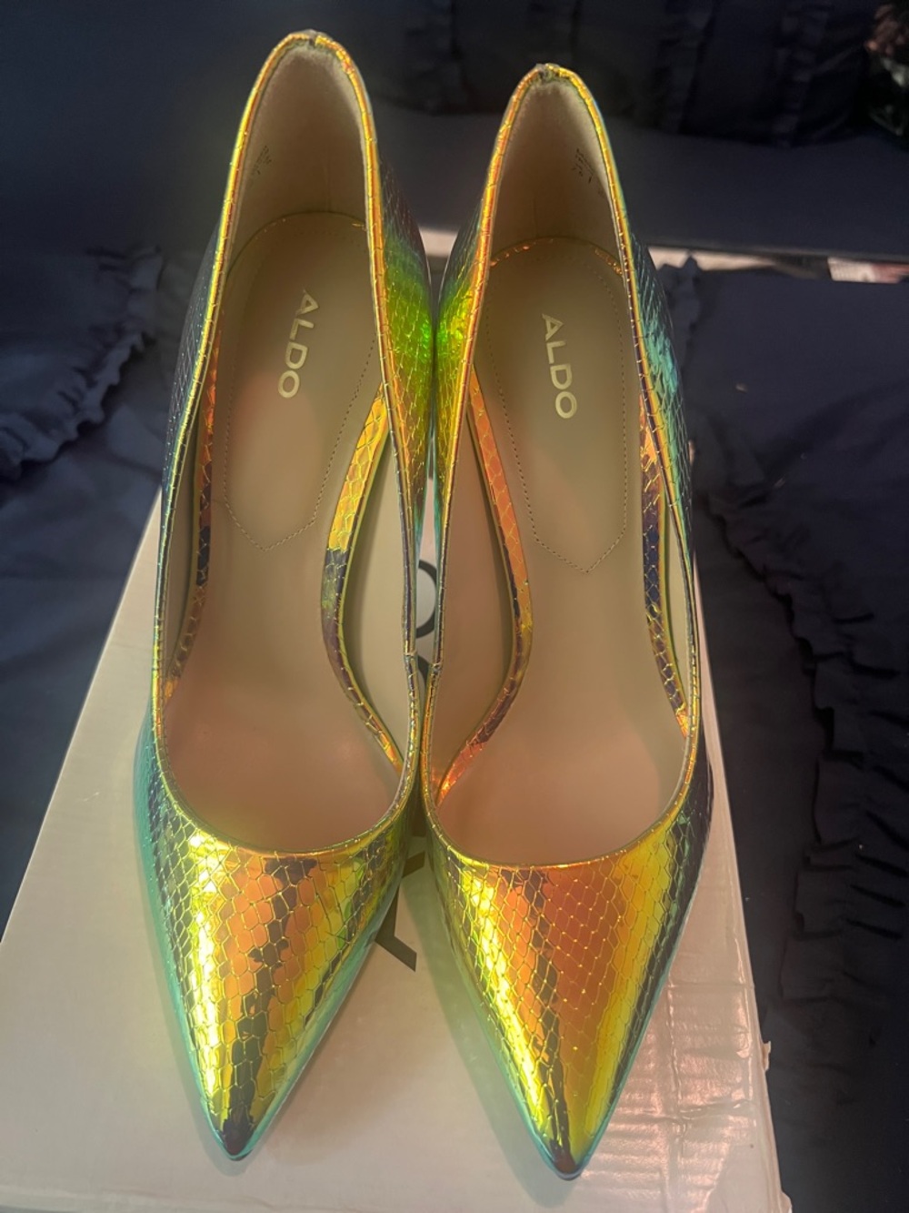 ALDO Iridescent Snake-Effect Pointed-Toe Pumps in Gold and Green